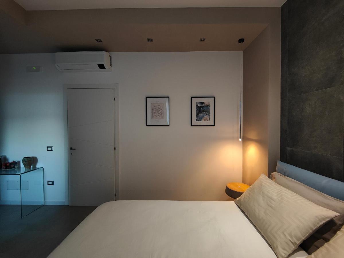 Capricci Di Vento - Design Guest House La Maddalena  Buitenkant foto