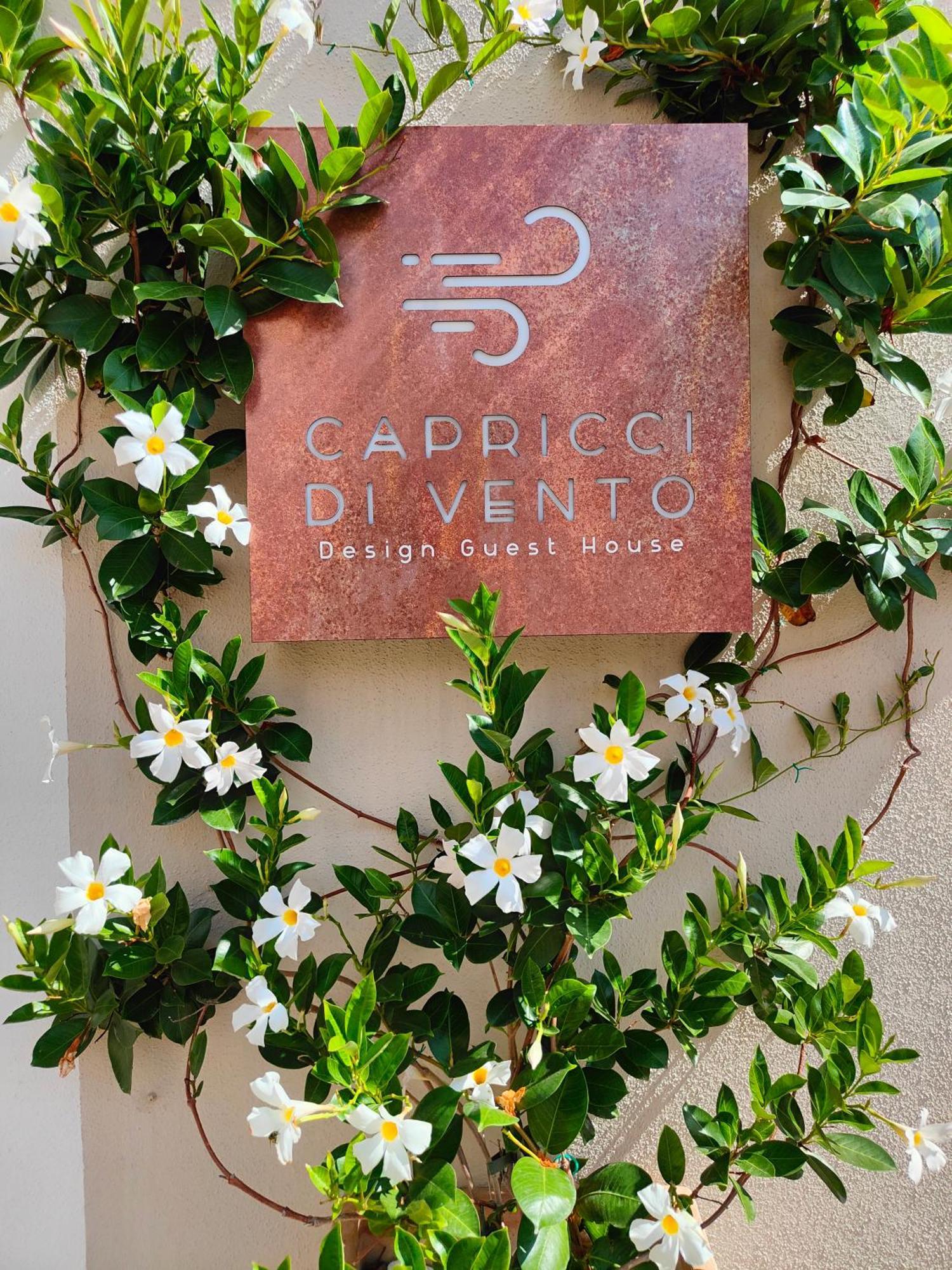 Capricci Di Vento - Design Guest House La Maddalena  Buitenkant foto